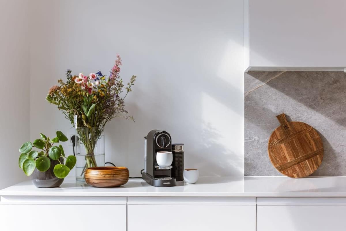 Huswell - Brand New Apartment Near The Beach Blankenberge Bagian luar foto