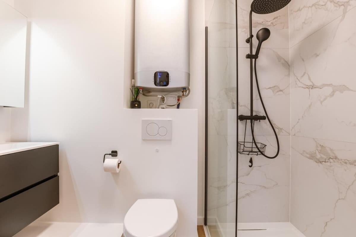 Huswell - Brand New Apartment Near The Beach Blankenberge Bagian luar foto